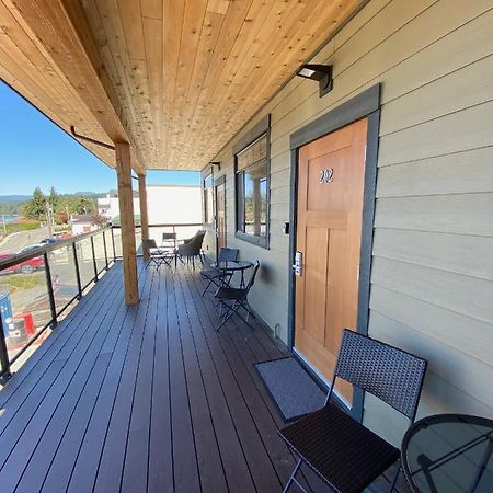 Beyond Bliss Suites & Spa Powell River Exteriér fotografie