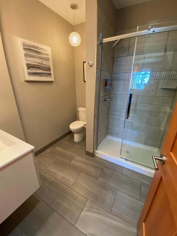 Beyond Bliss Suites & Spa Powell River Exteriér fotografie
